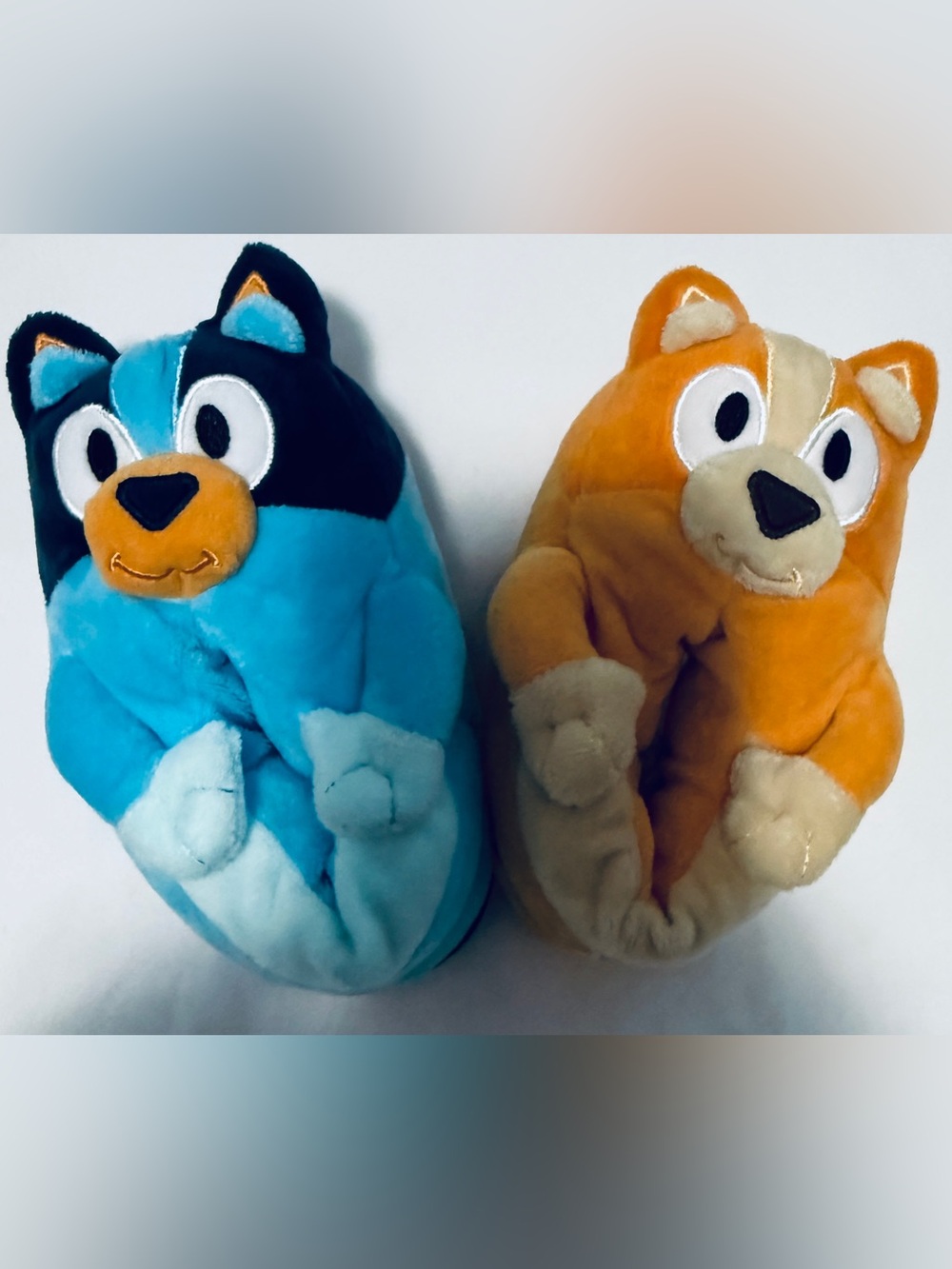 Bluey and Bingo kids slippers size 7/8